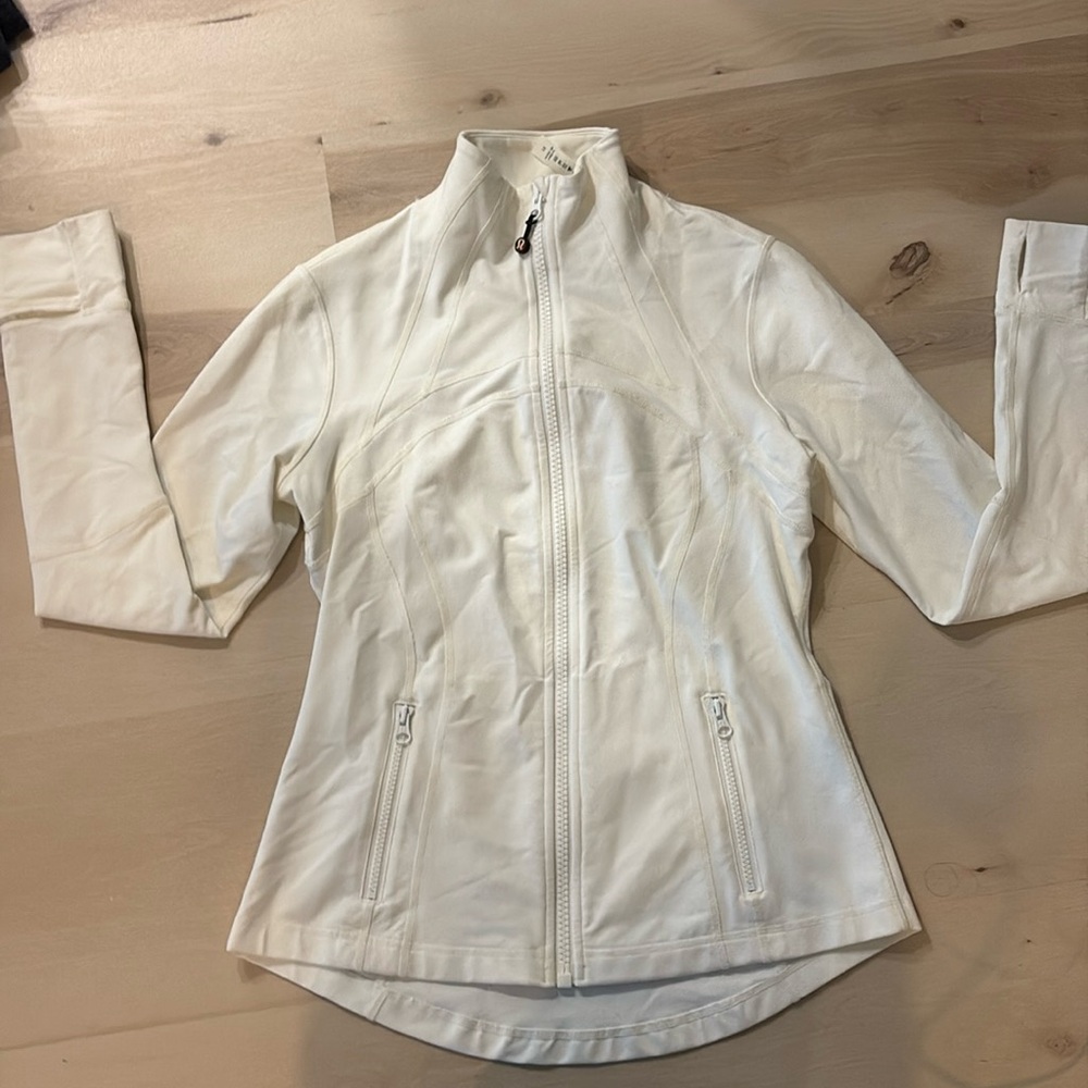 Lululemon white zip up sweater (size 8)